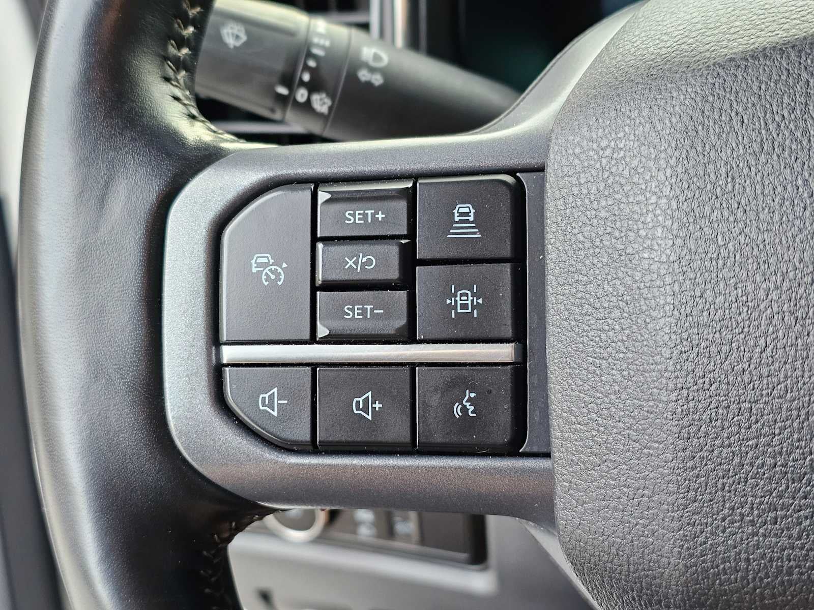 2023 Ford Super Duty F-250 SRW LARIAT