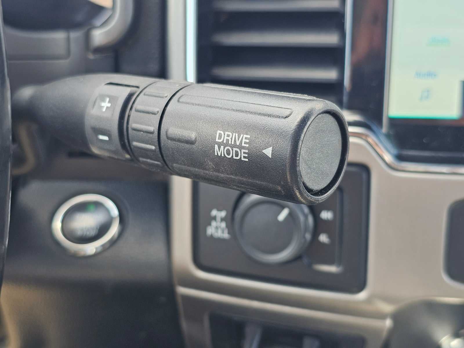 2022 Ford Super Duty F-350 SRW Pickup Platinum