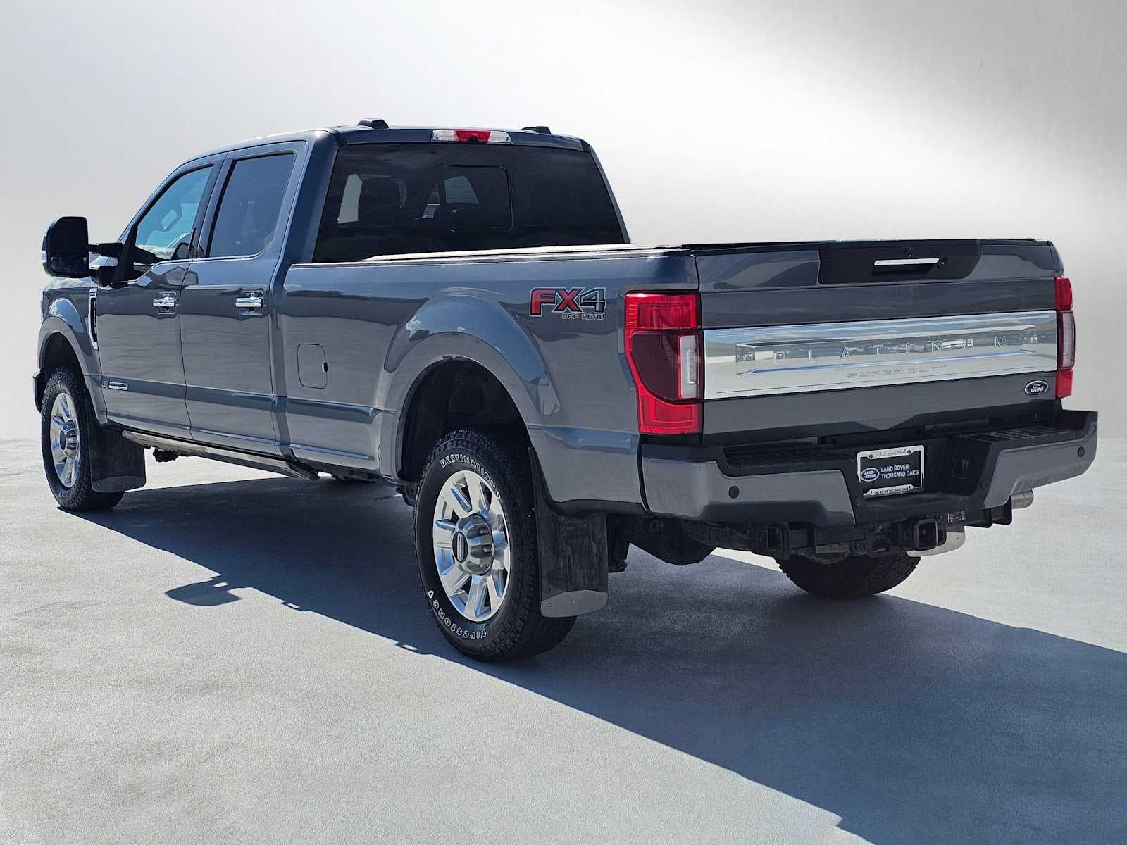 2022 Ford Super Duty F-350 SRW Pickup Platinum