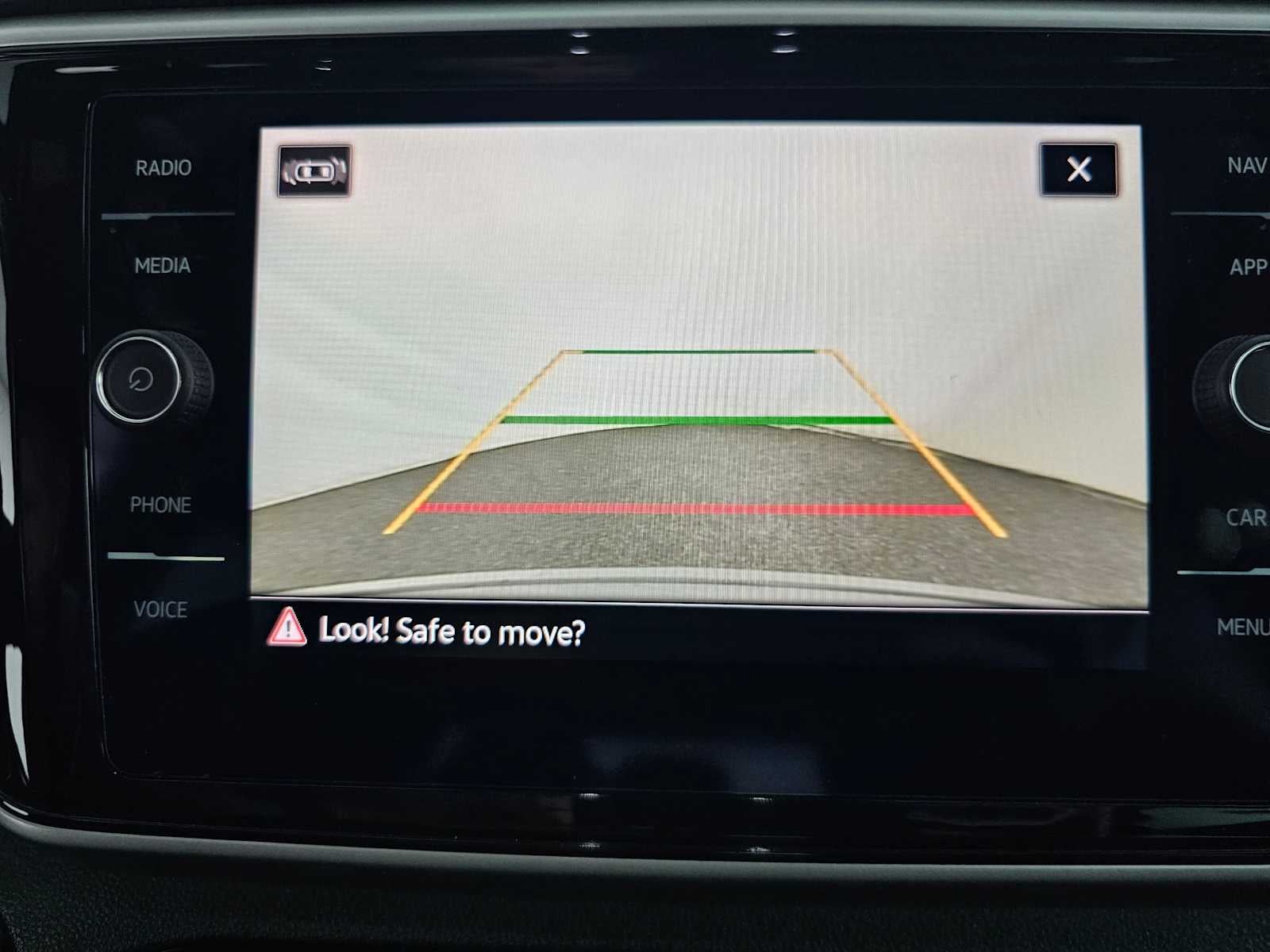 2021 Volkswagen Atlas Cross Sport 3.6L V6 SEL Premium R-Line