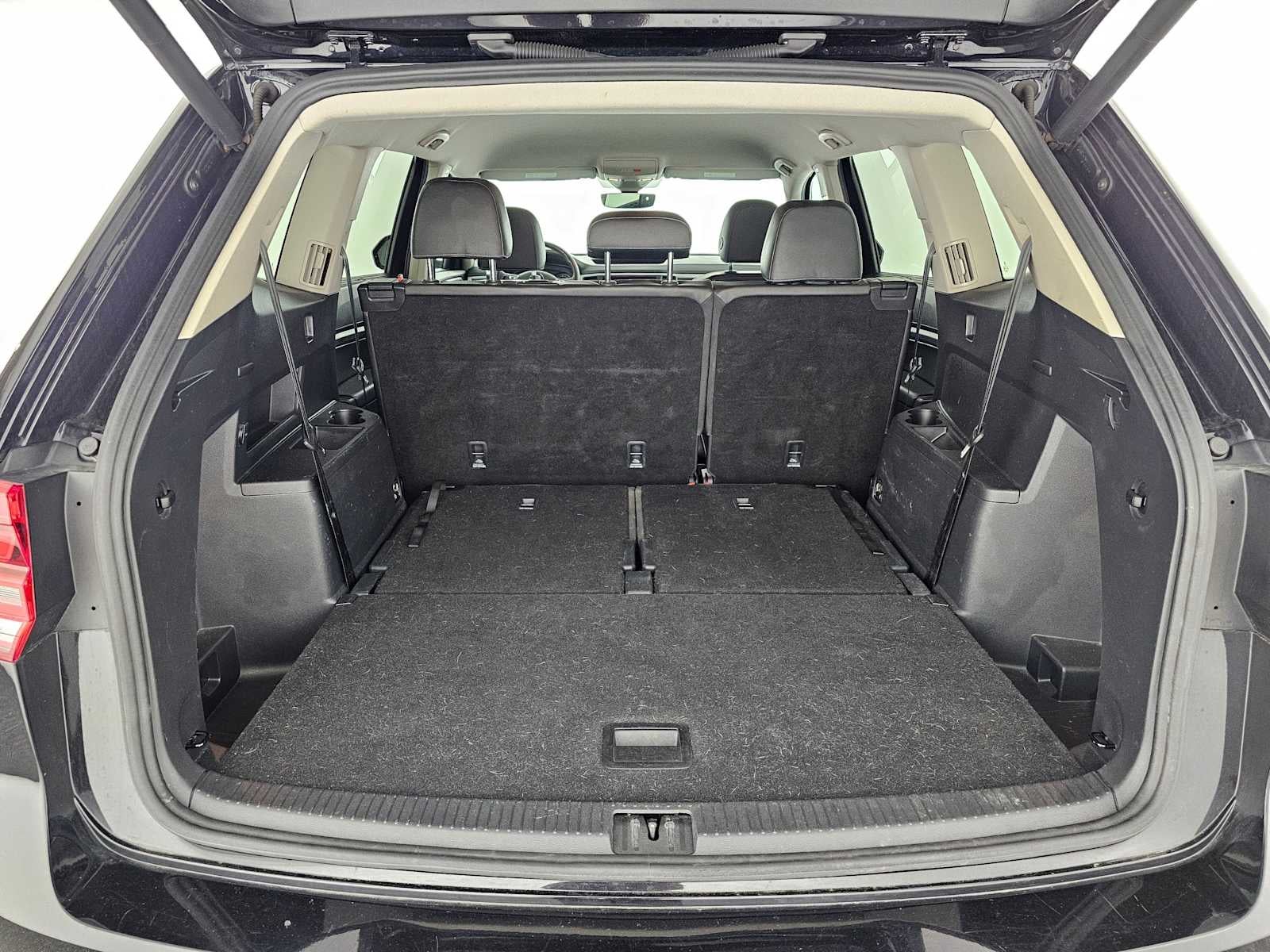 2019 Volkswagen Atlas 3.6L V6 SE w/Technology R-Line