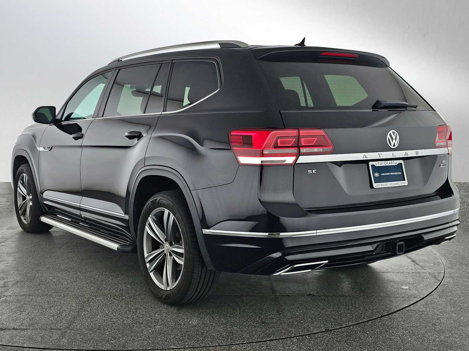 2019 Volkswagen Atlas 3.6L V6 SE w/Technology R-Line