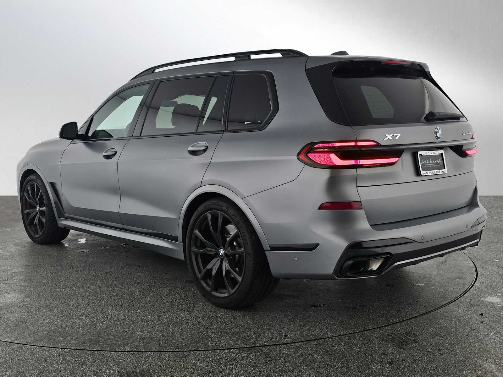 2024 BMW X7 xDrive40i