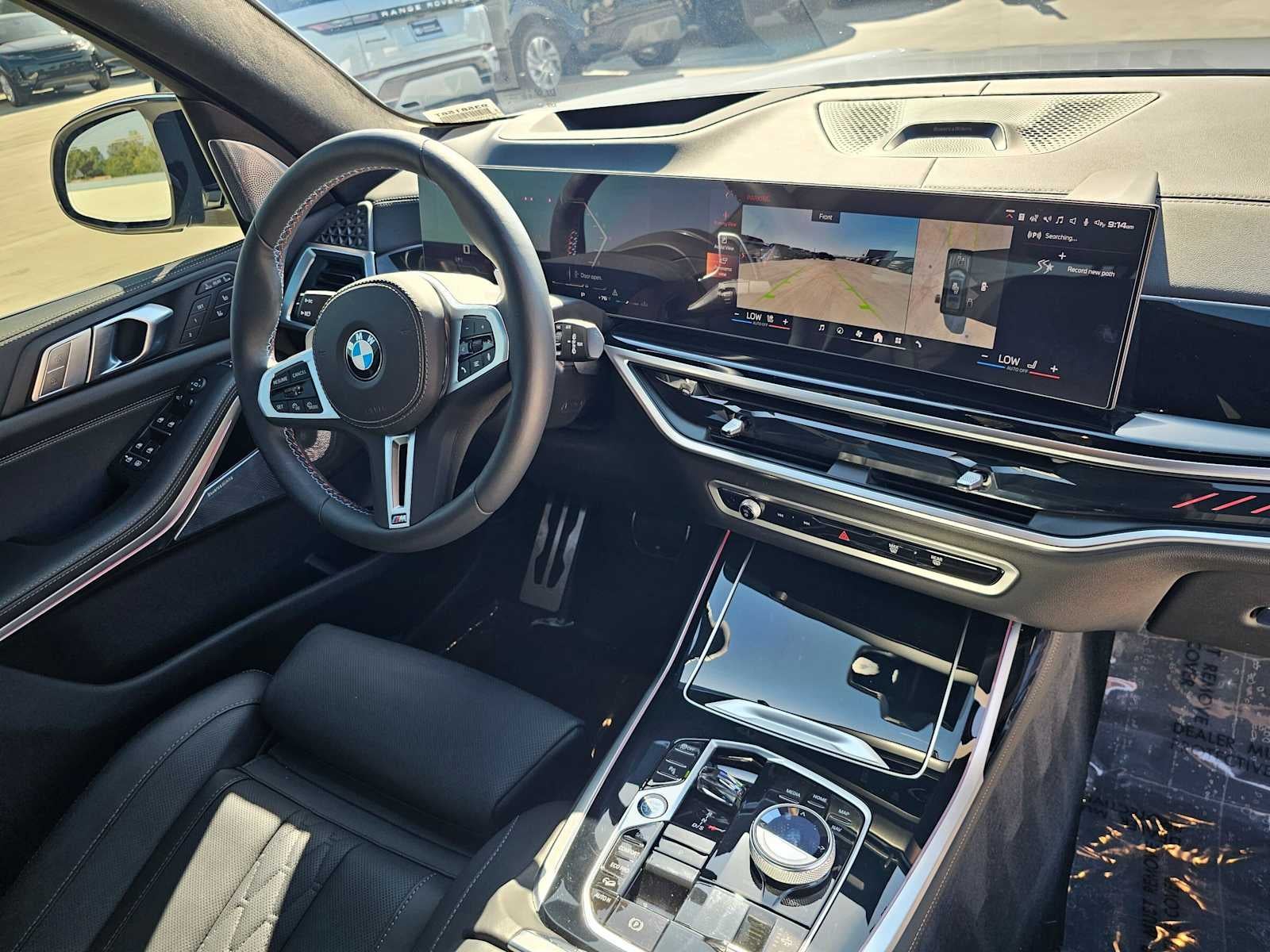 2026 BMW X7 M60i M60i