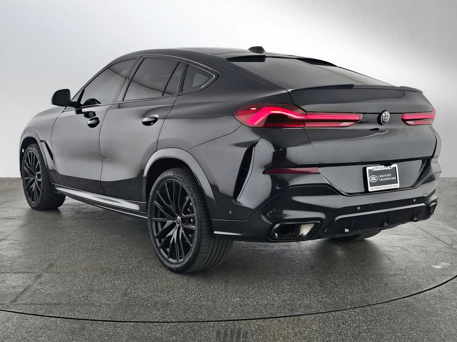 2024 BMW X6 xDrive40i