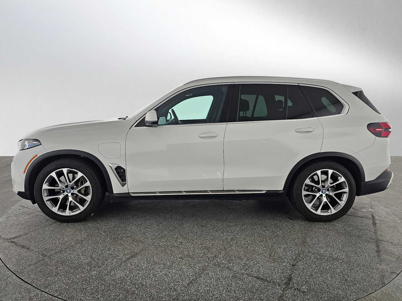 2024 BMW X5 xDrive50e xDrive50e