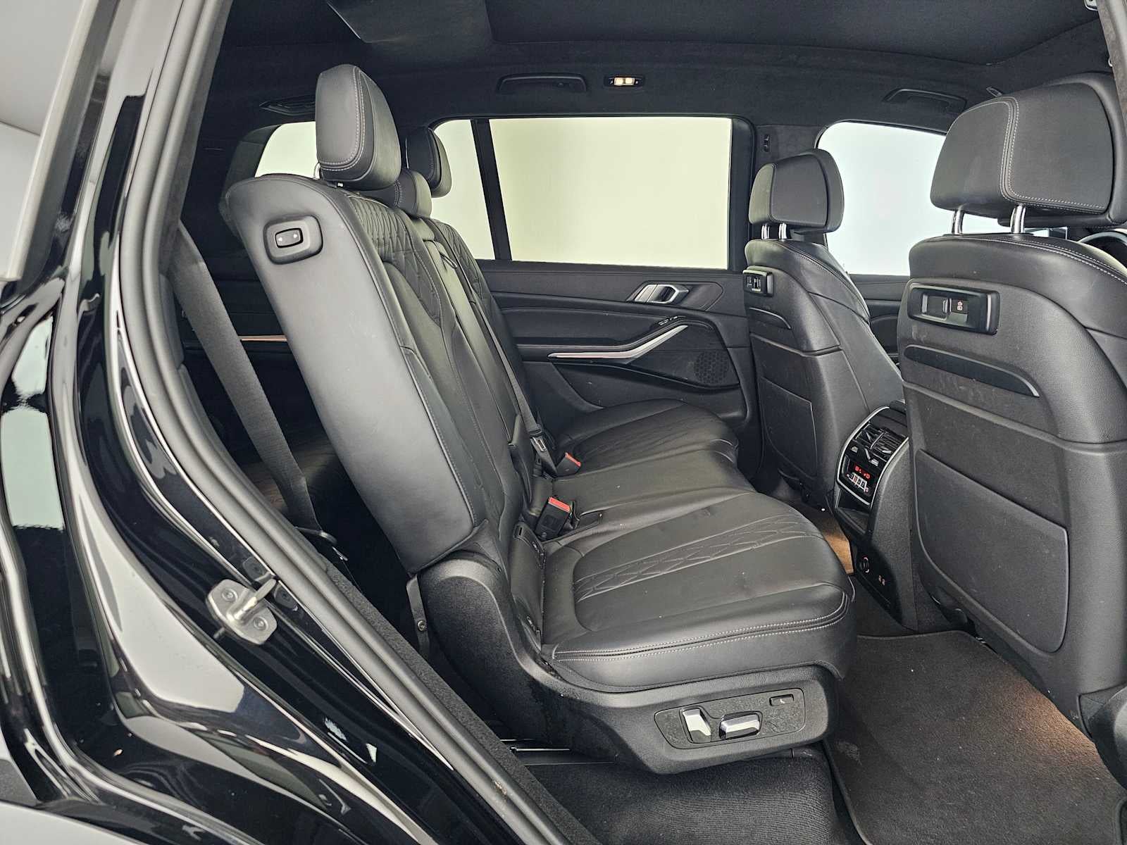2022 BMW X7 xDrive40i xDrive40i