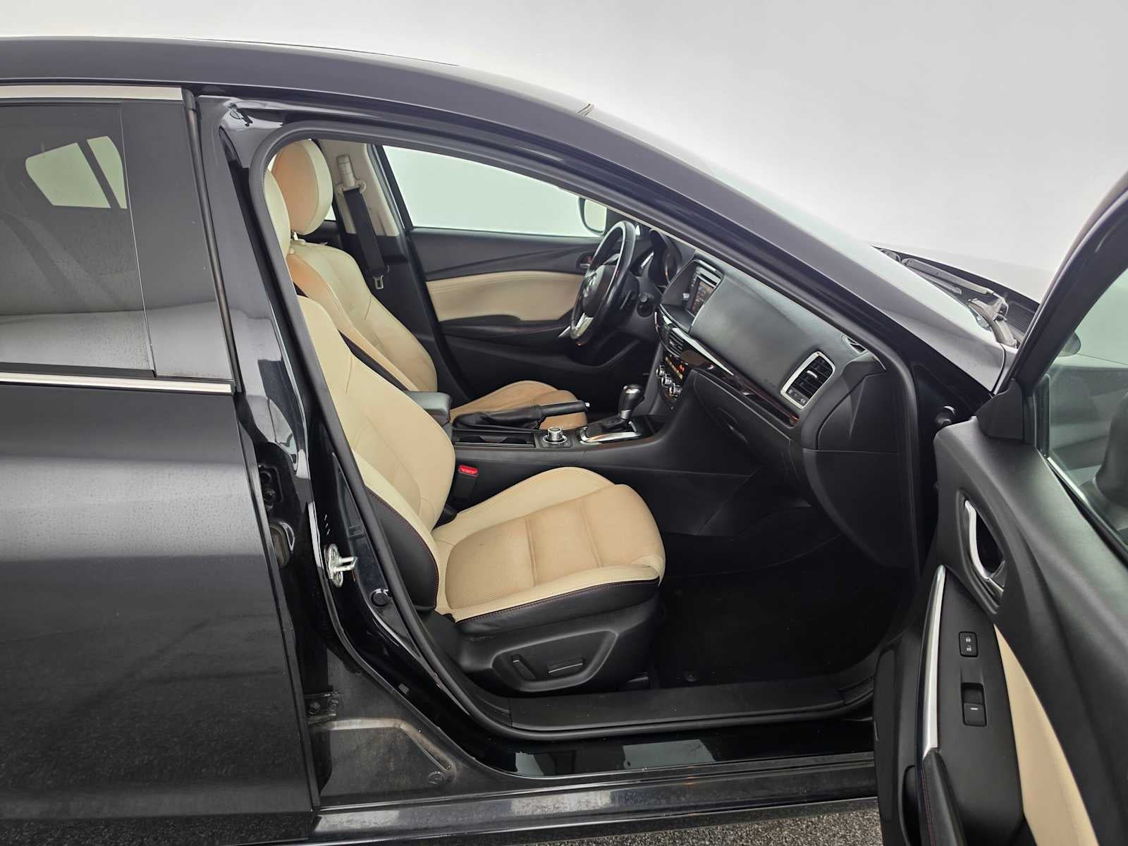 2015 Mazda Mazda6 i Grand Touring