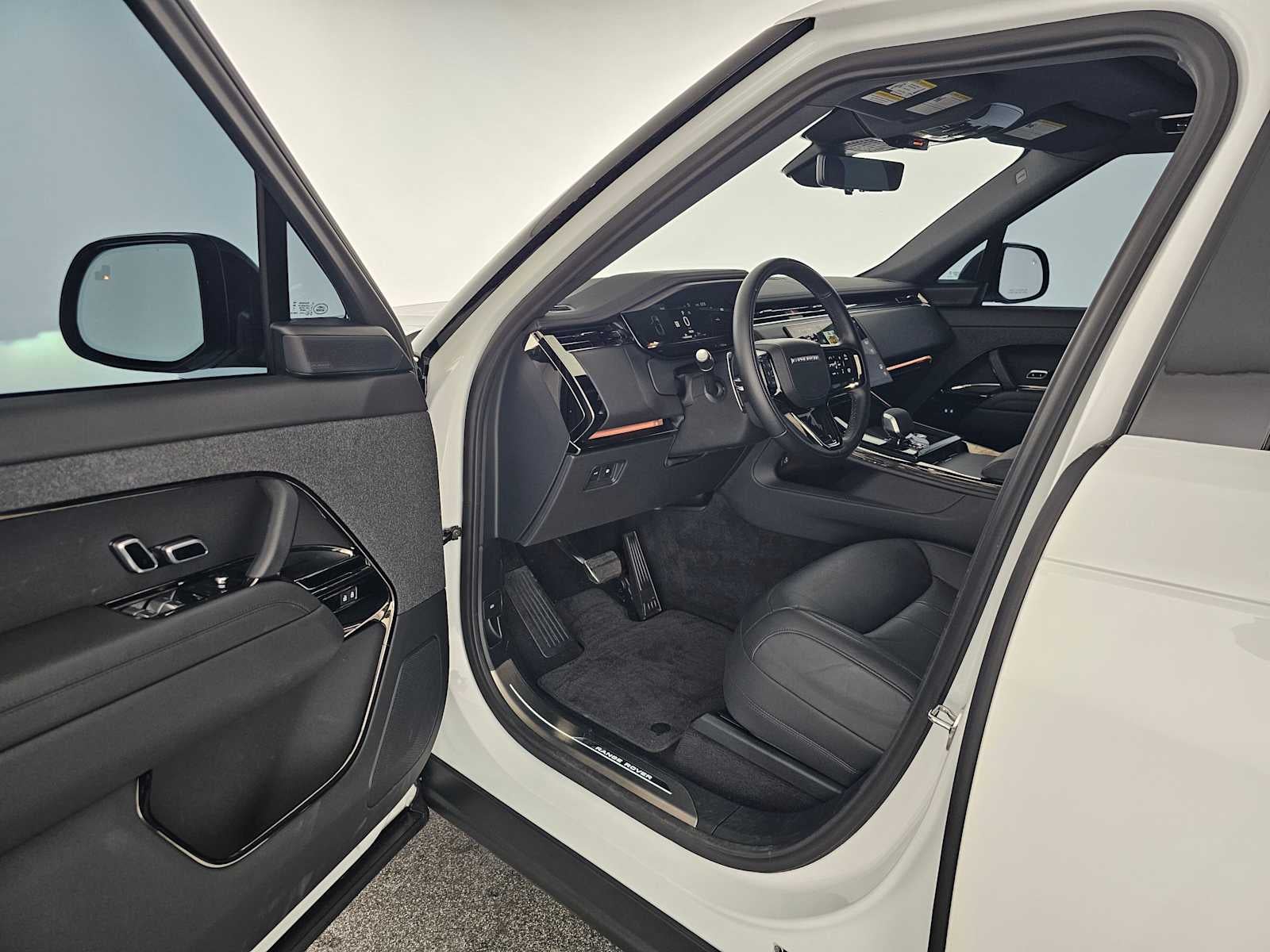 2025 Land Rover Range Rover Sport Dynamic SE