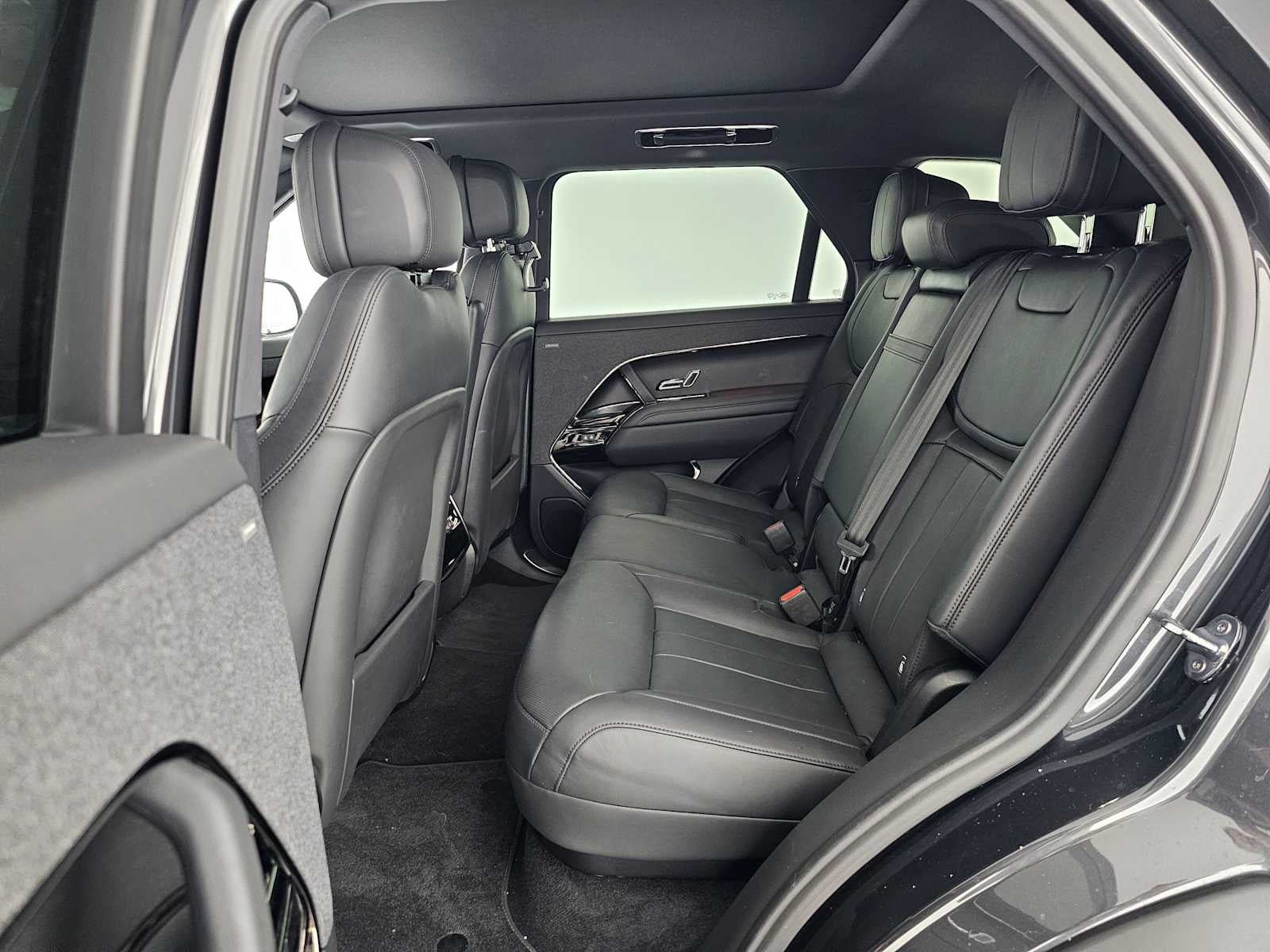 2023 Land Rover Range Rover Sport SE
