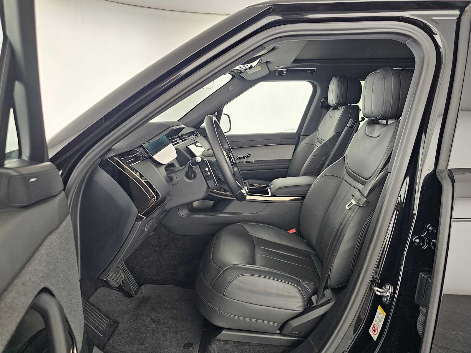2024 Land Rover Range Rover Sport SE