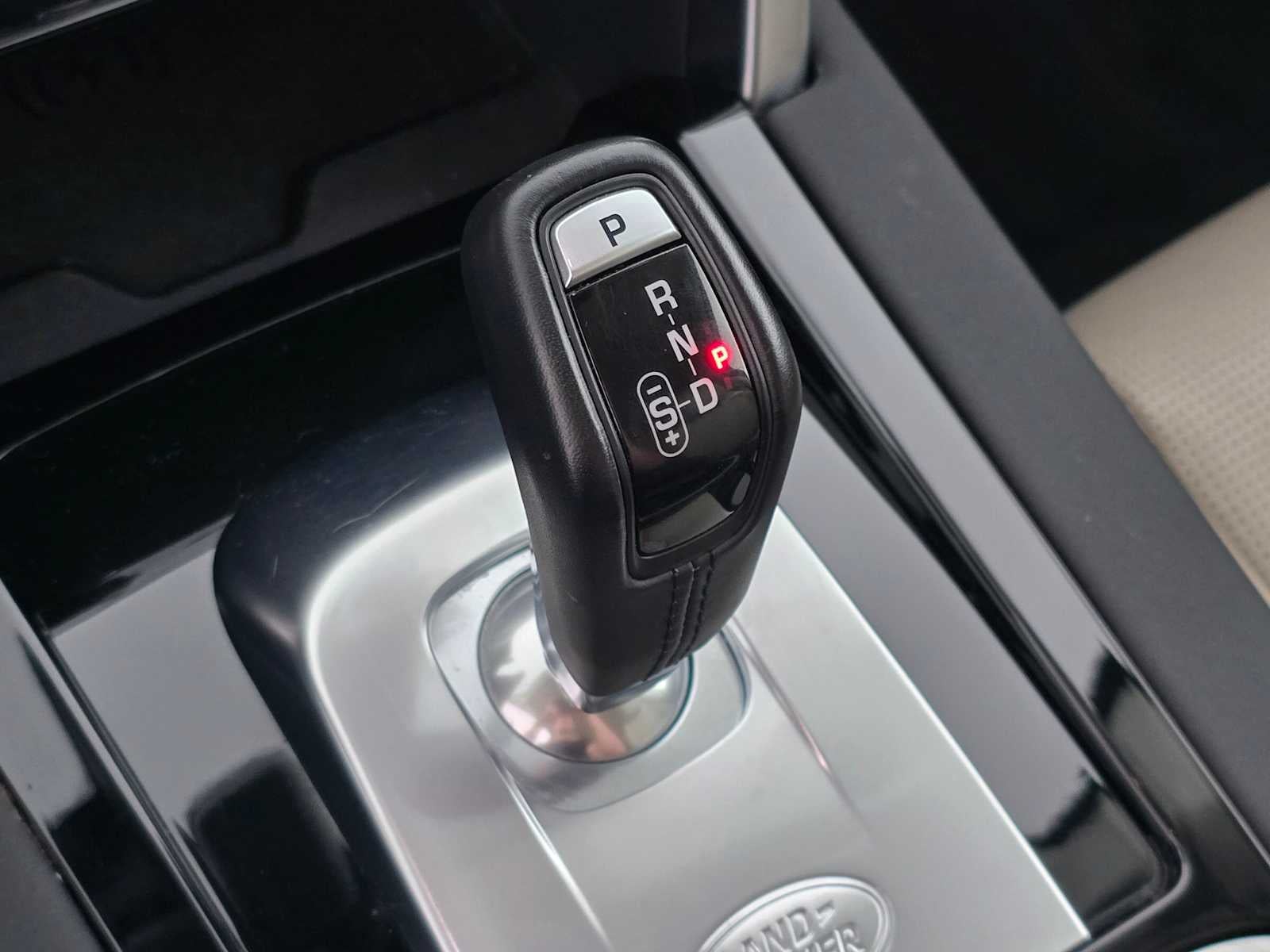 2023 Land Rover Discovery Sport S