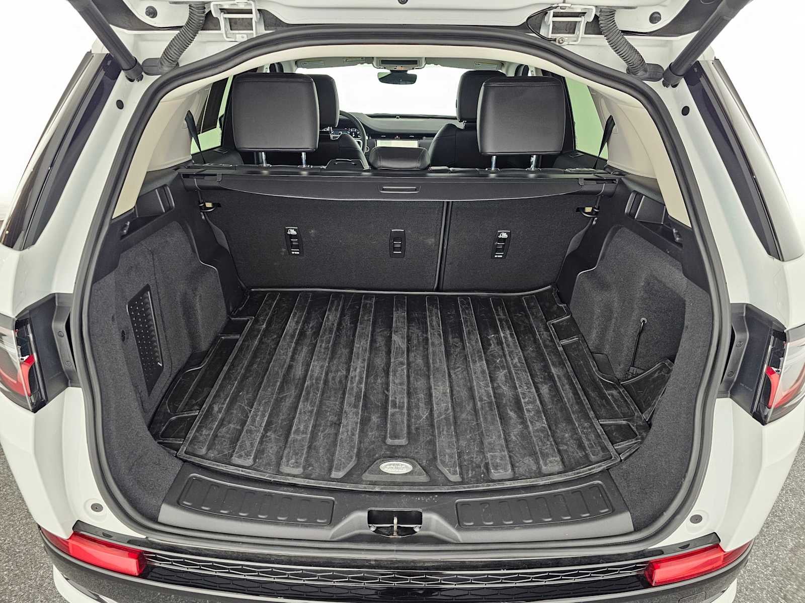 2024 Land Rover Discovery Sport Core S