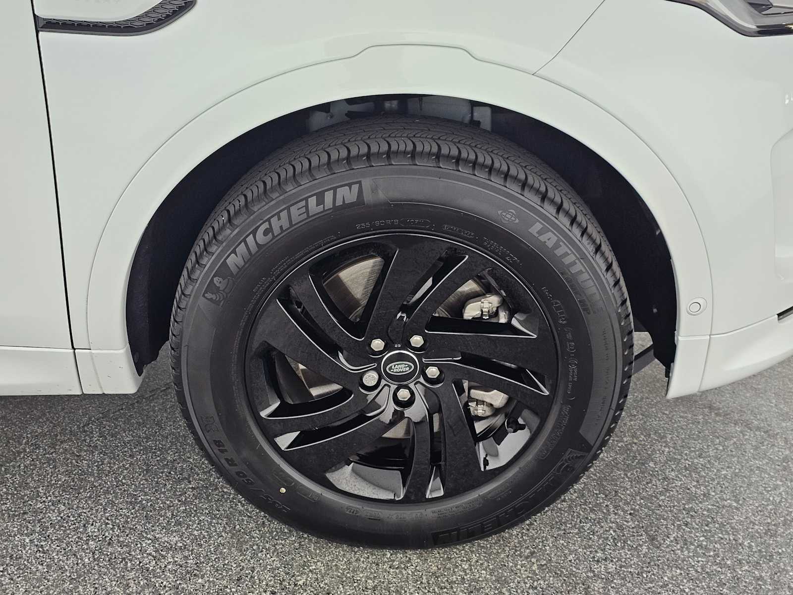 2024 Land Rover Discovery Sport Core S