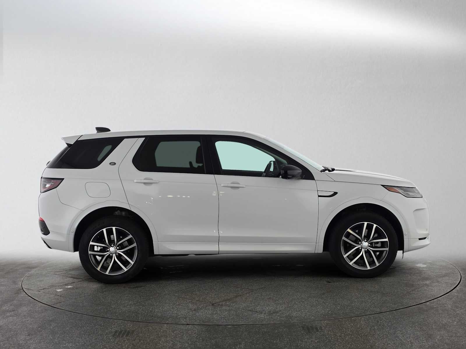 2025 Land Rover Discovery Sport S