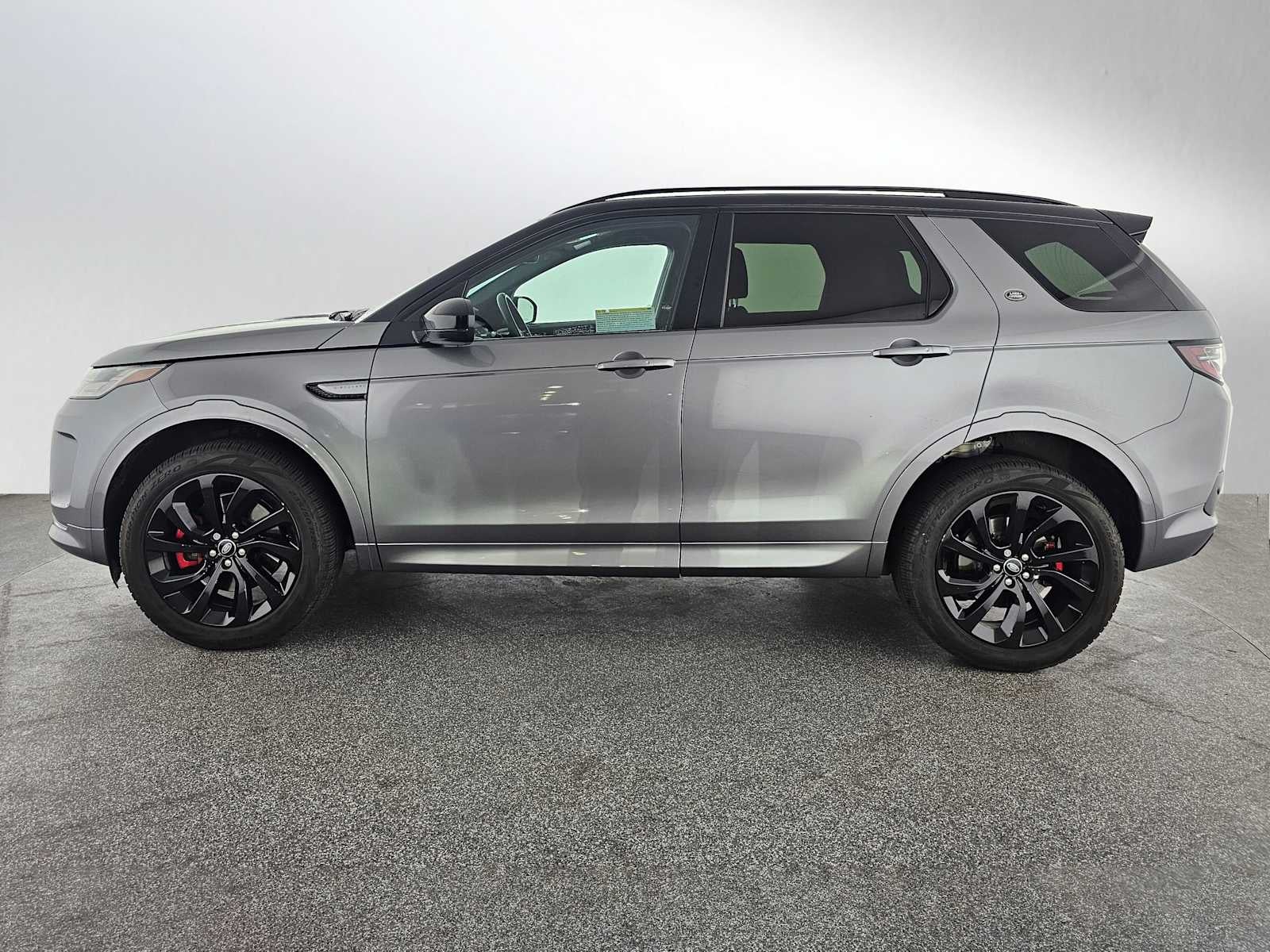 2023 Land Rover Discovery Sport SE R-Dynamic
