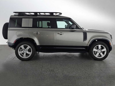 2025 Land Rover Defender X-Dynamic SE