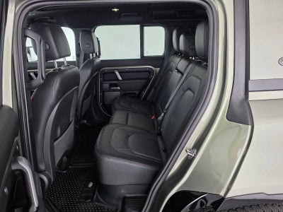 2024 Land Rover Defender X-Dynamic SE