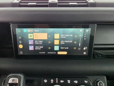2024 Land Rover Defender X-Dynamic SE