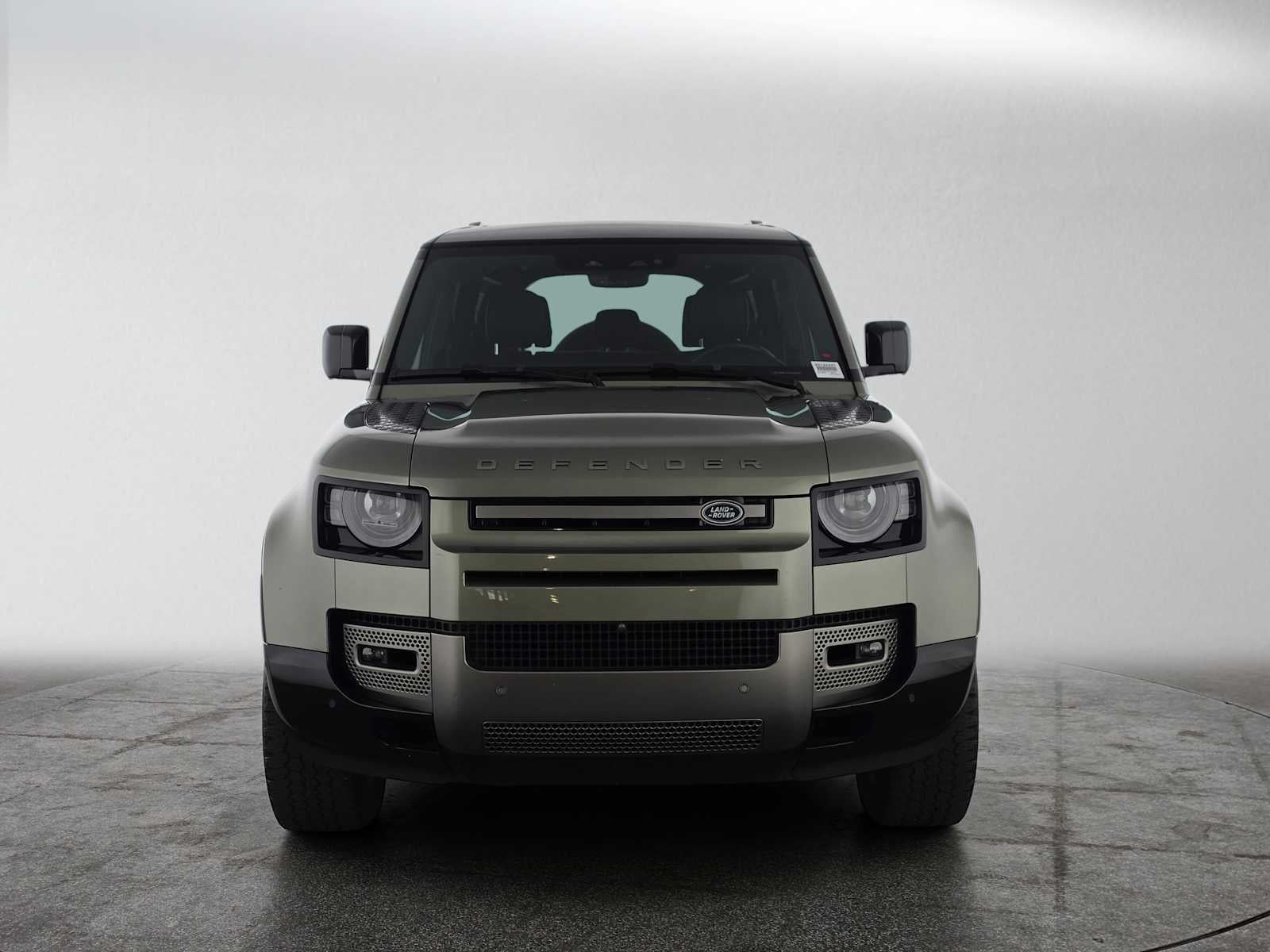 2024 Land Rover Defender X-Dynamic SE