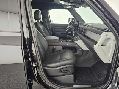 2024 Land Rover Defender X-Dynamic SE