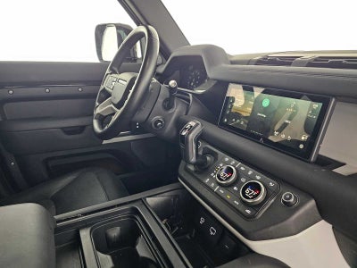 2024 Land Rover Defender X-Dynamic SE