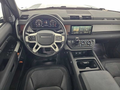 2024 Land Rover Defender X-Dynamic SE