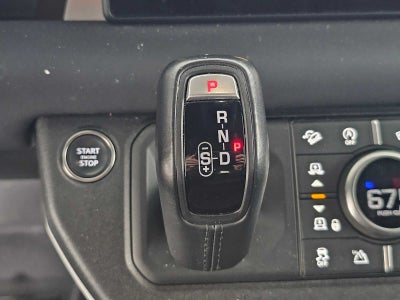 2024 Land Rover Defender X-Dynamic SE