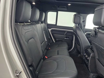 2026 Land Rover Defender X-Dynamic SE