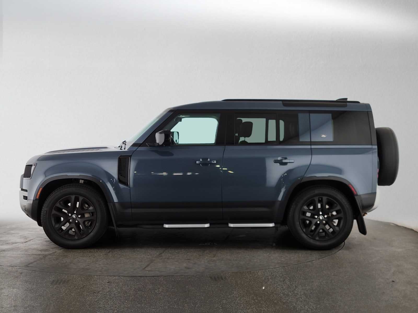 2020 Land Rover Defender HSE