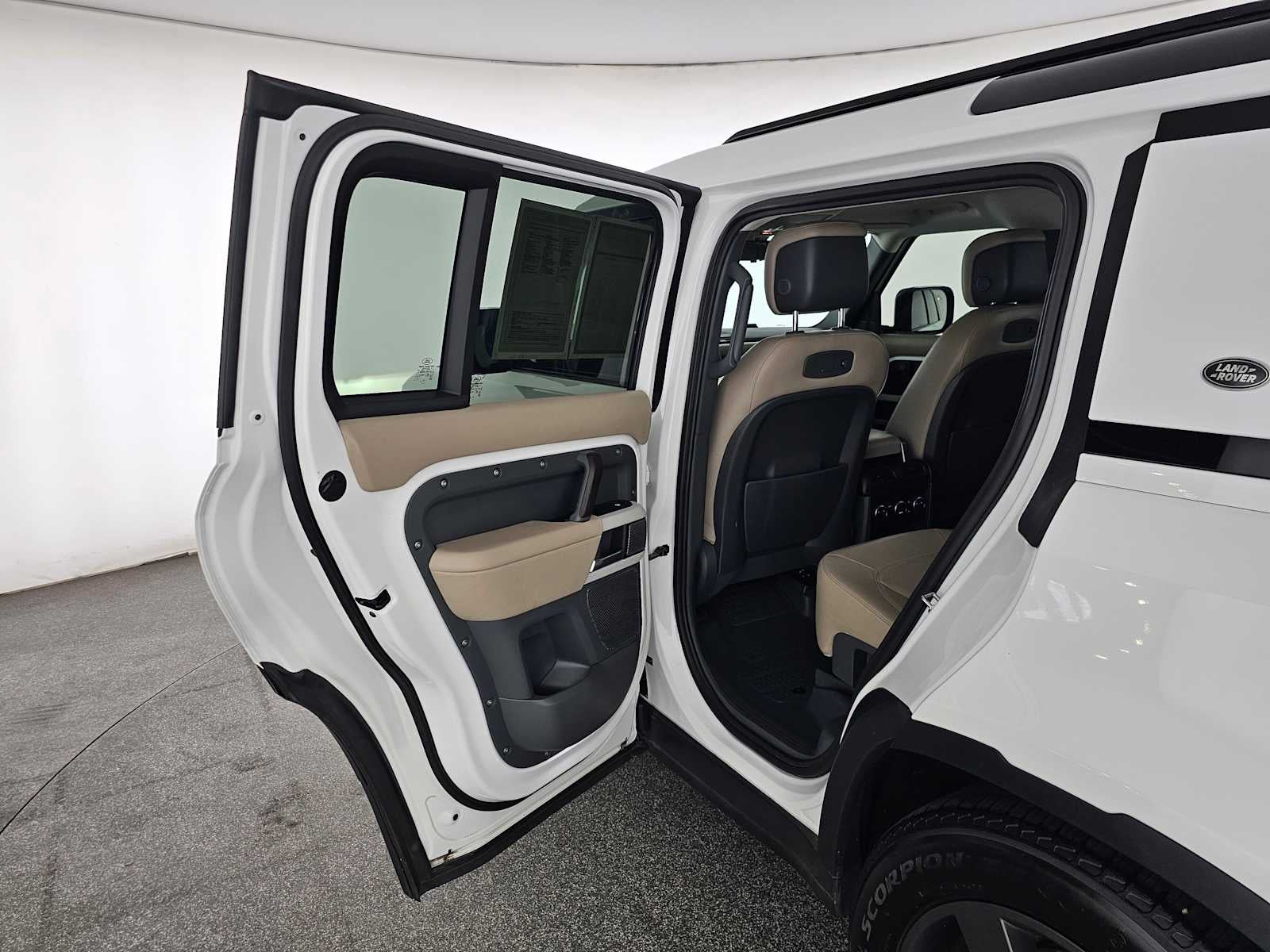 2020 Land Rover Defender HSE