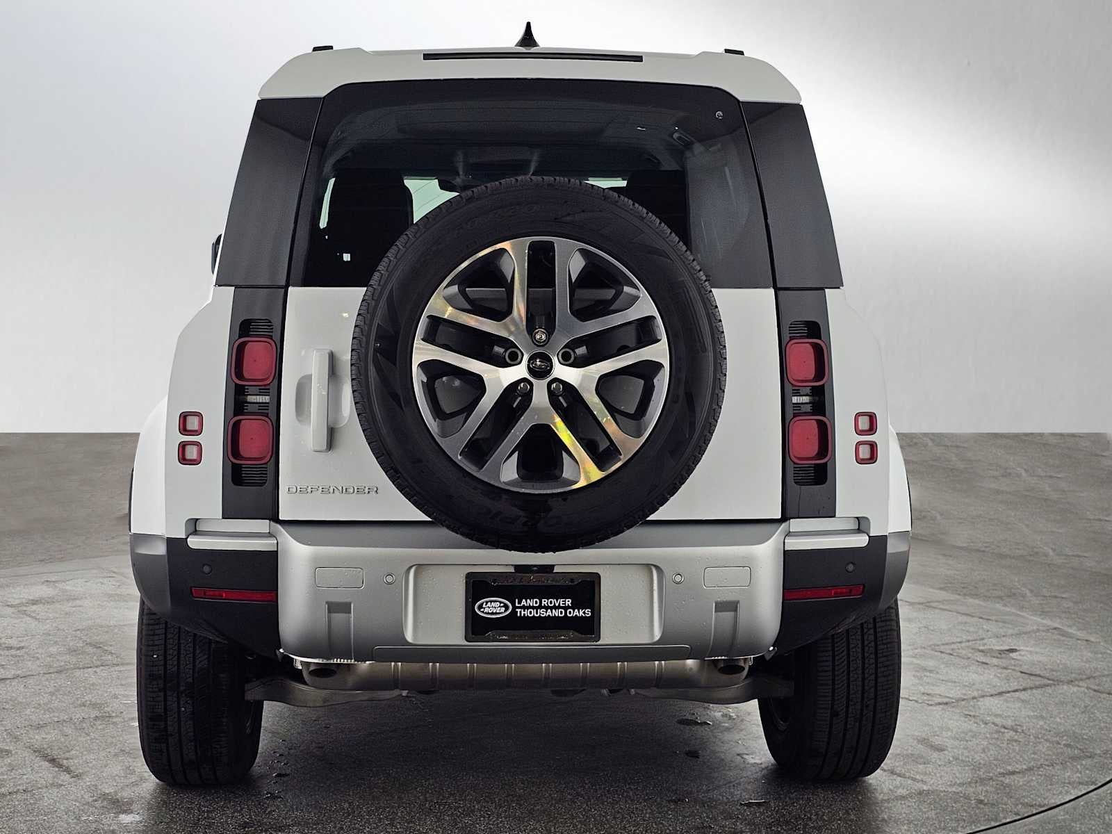 2025 Land Rover Defender S