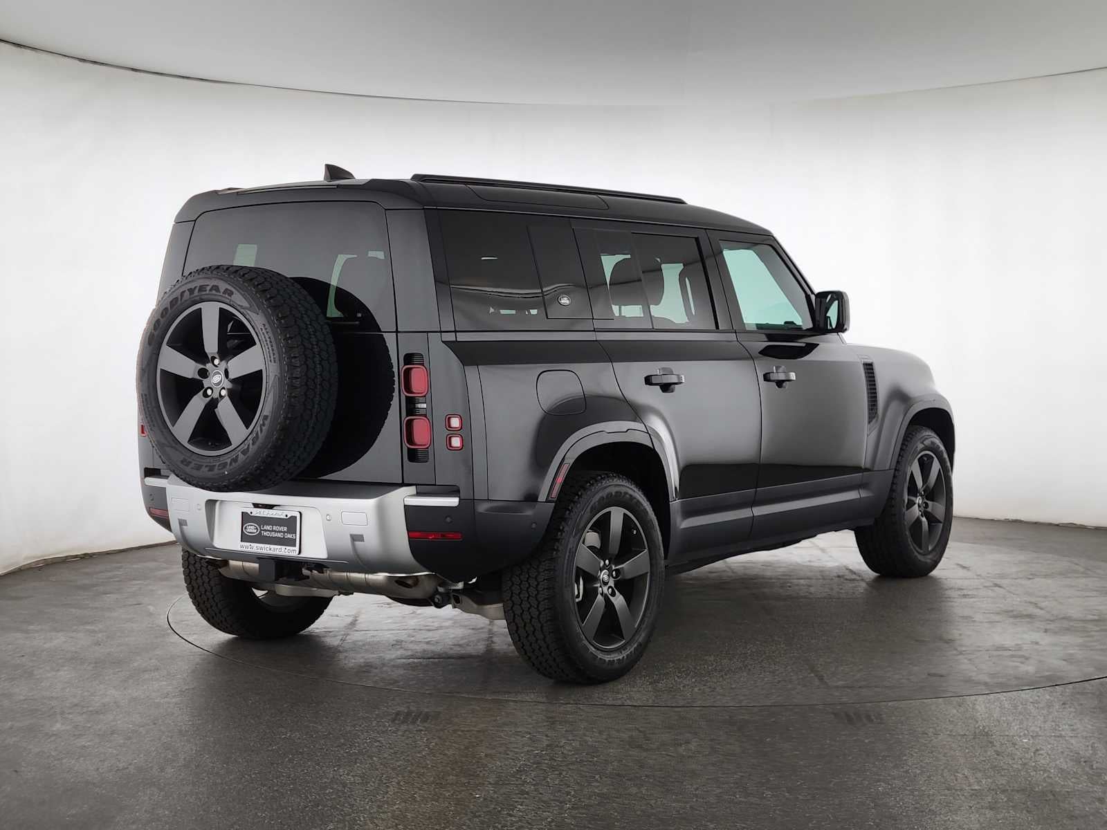 2024 Land Rover Defender S