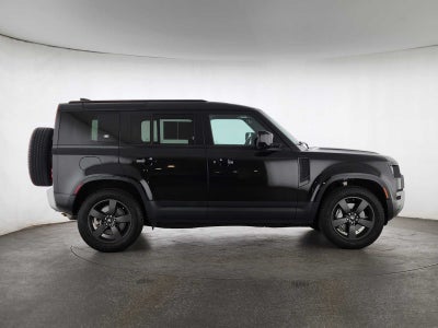 2024 Land Rover Defender S