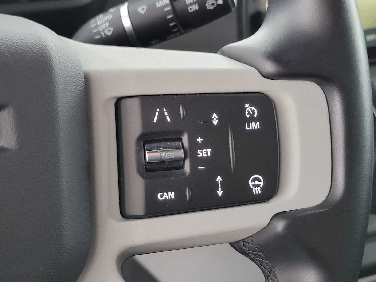 2024 Land Rover Defender S