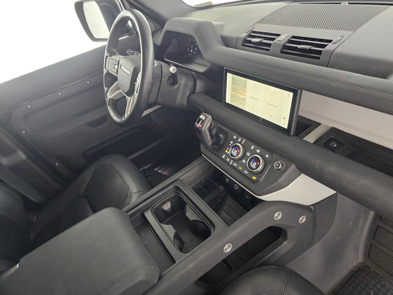 2023 Land Rover Defender S