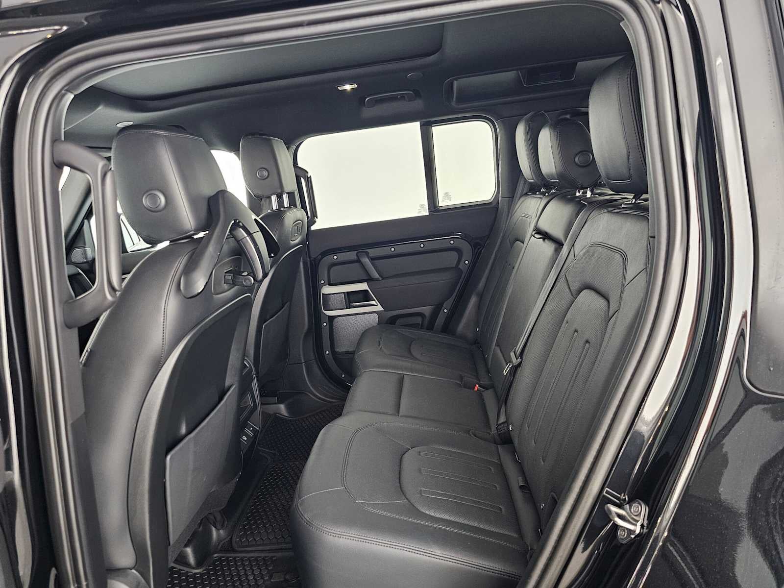 2022 Land Rover Defender S