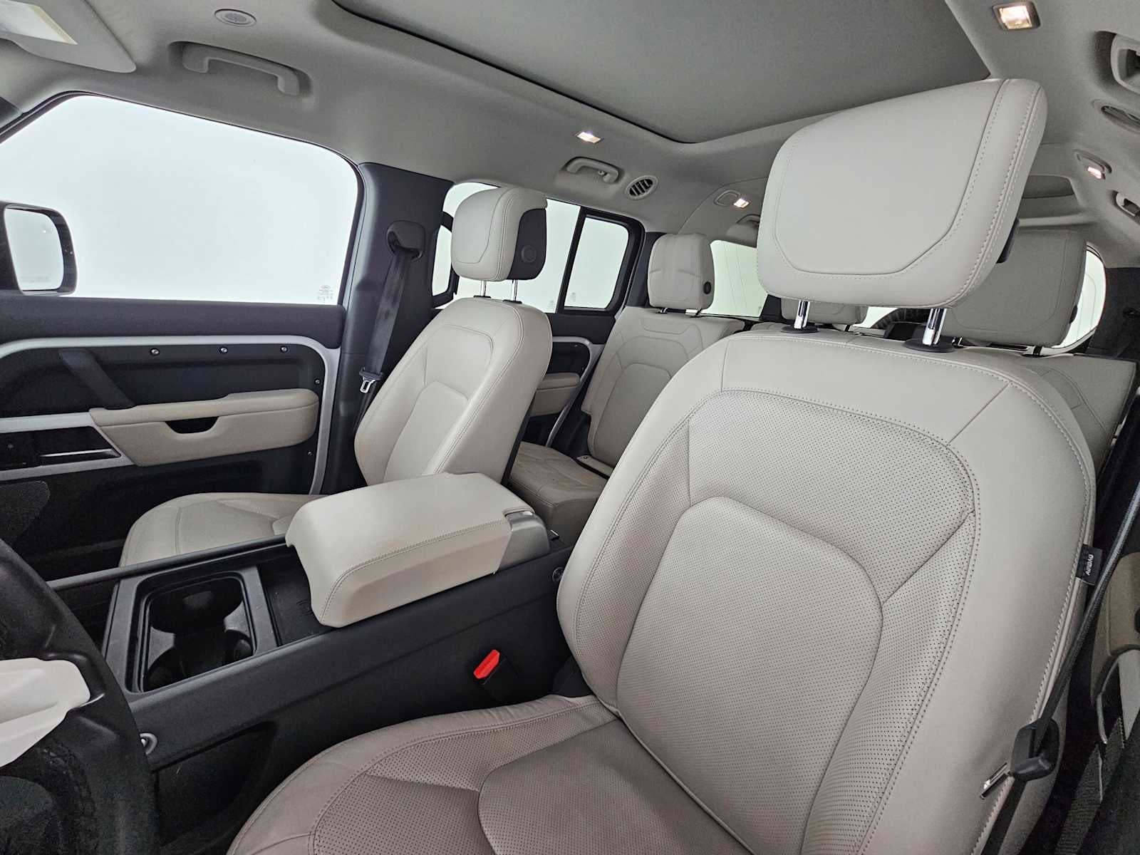 2024 Land Rover Defender S
