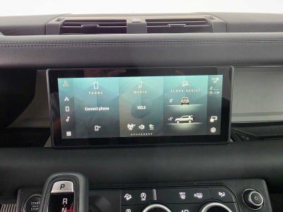 2024 Land Rover Defender SE