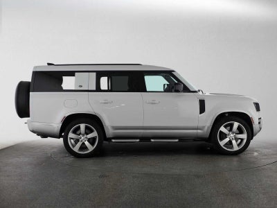 2023 Land Rover Defender First Edition