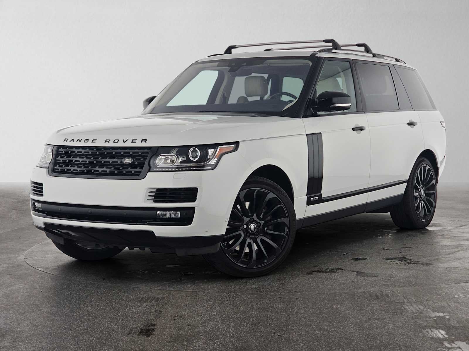 2017 Land Rover Range Rover V8 Supercharged LWB