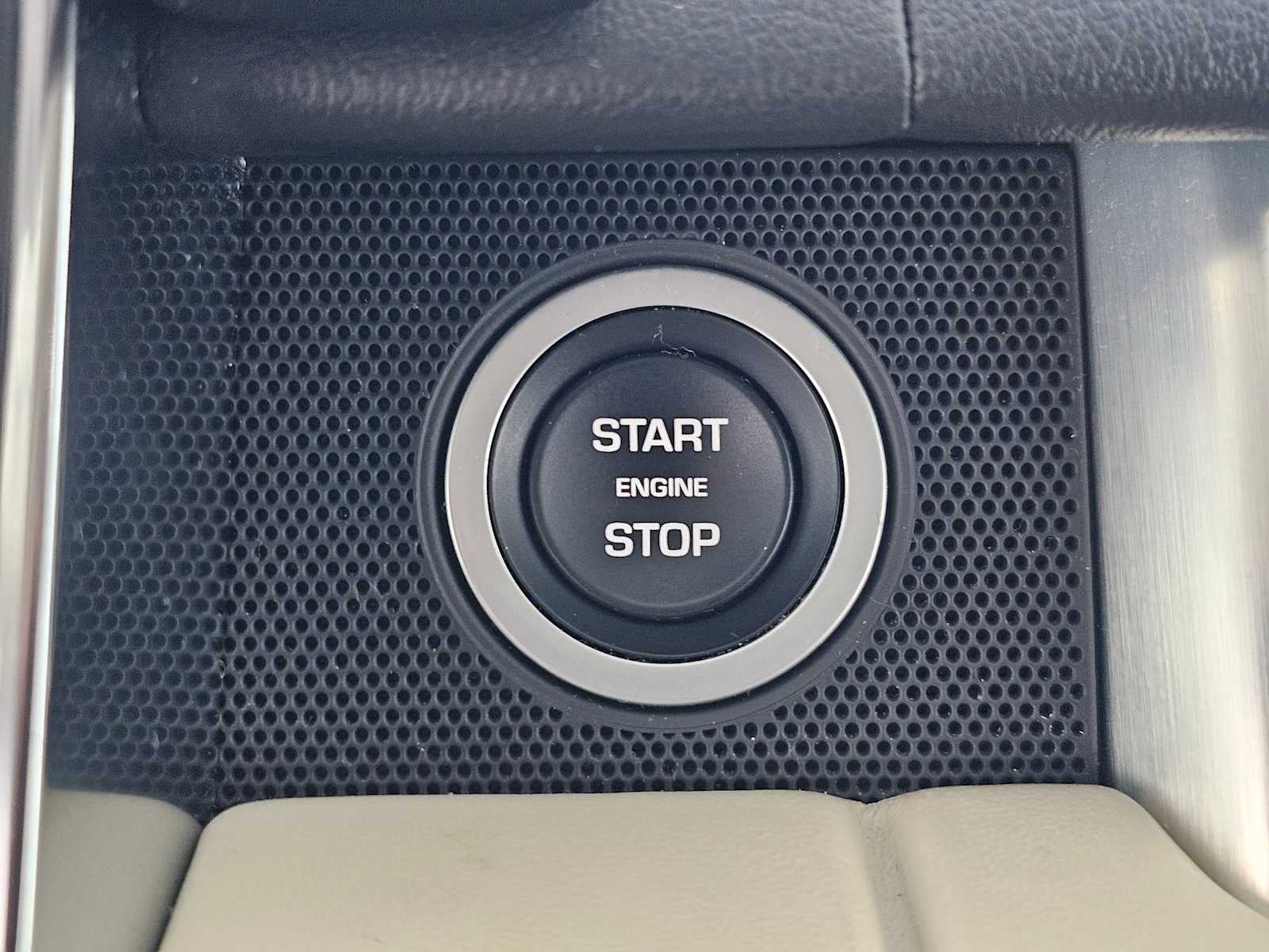 2020 Land Rover Range Rover LWB