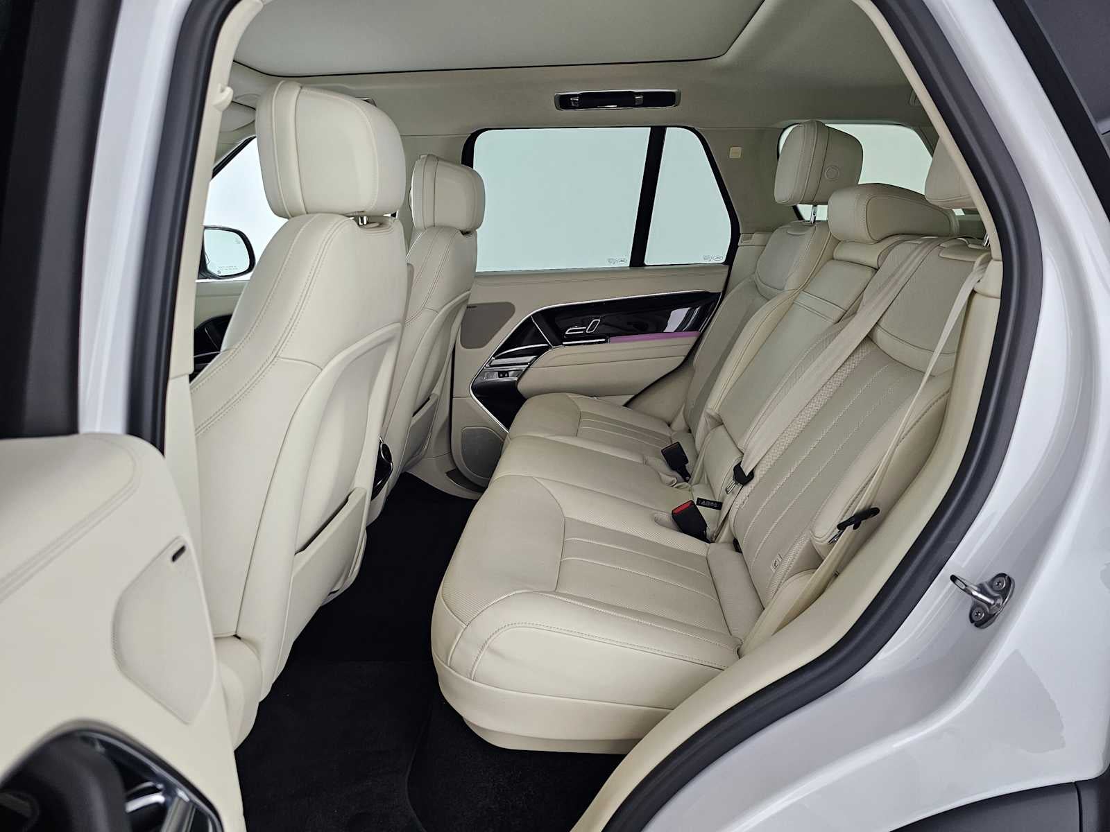 2024 Land Rover Range Rover SE