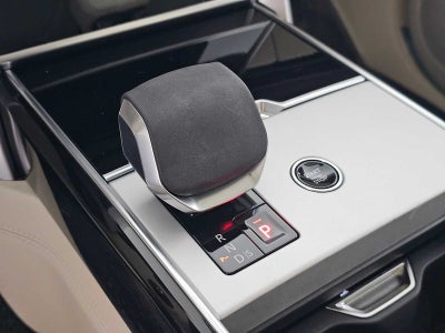 2026 Land Rover Range Rover SE