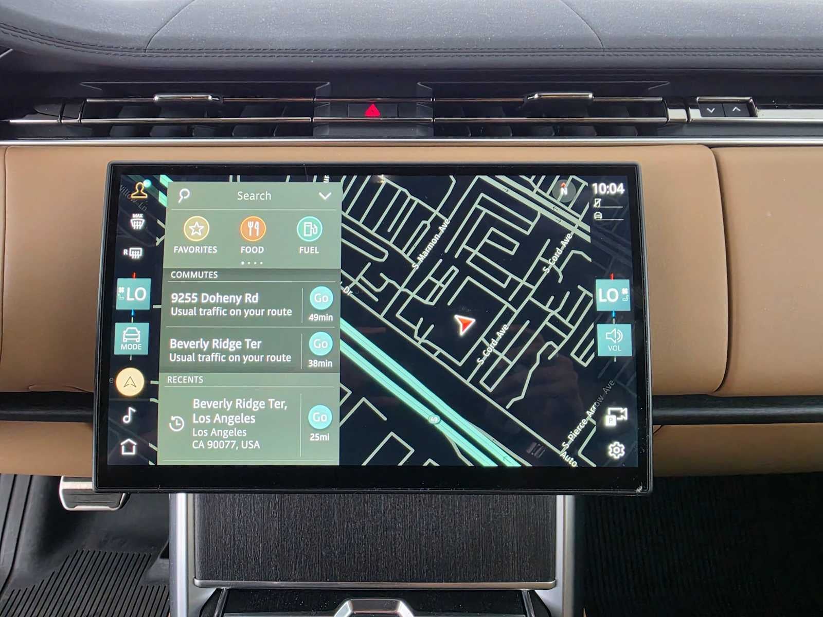 2025 Land Rover Range Rover SE