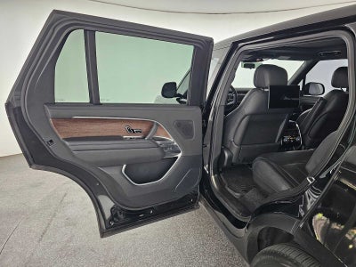 2023 Land Rover Range Rover SE
