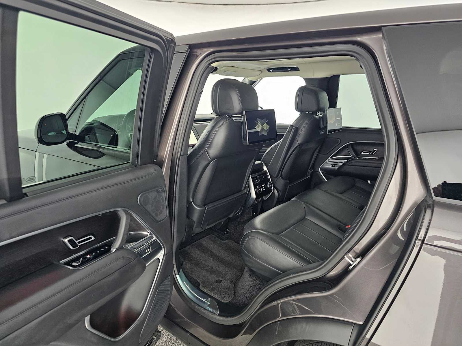 2023 Land Rover Range Rover First Edition