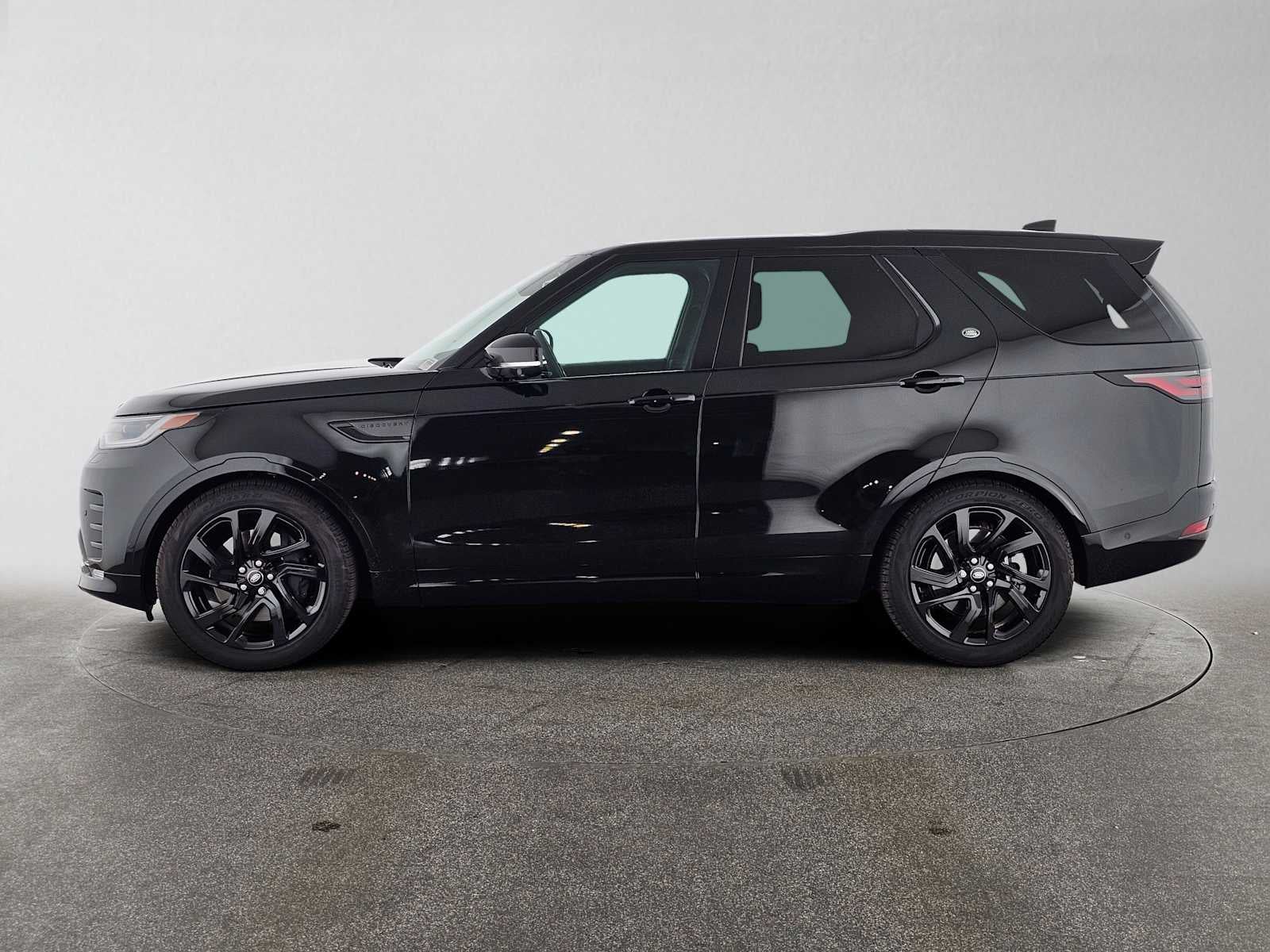 2025 Land Rover Discovery Dynamic SE