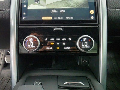 2025 Land Rover Discovery Dynamic SE