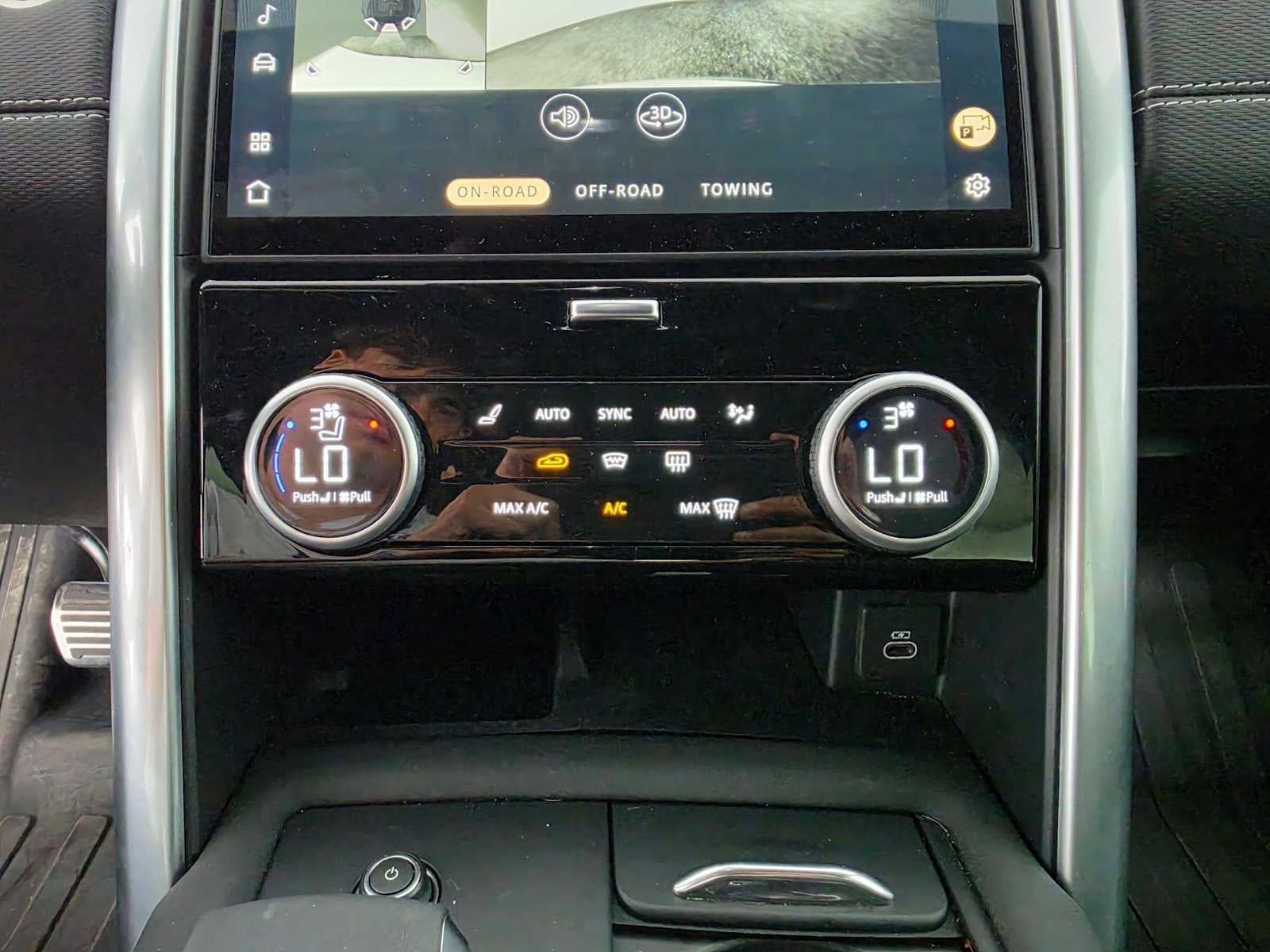 2025 Land Rover Discovery Dynamic SE
